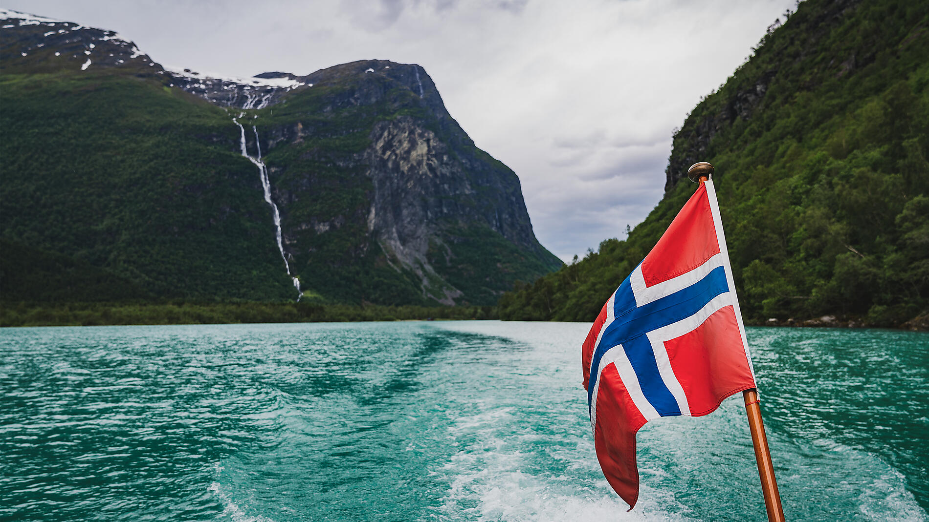 Skandinavische Städte und norwegische Fjorde Skandinavische Städte und norwegische Fjorde