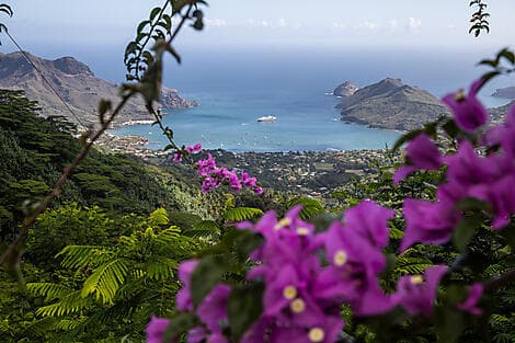 MARQUESAS ISLANDS DISCOVER "THE LAND OF MEN" (7 NIGHTS)