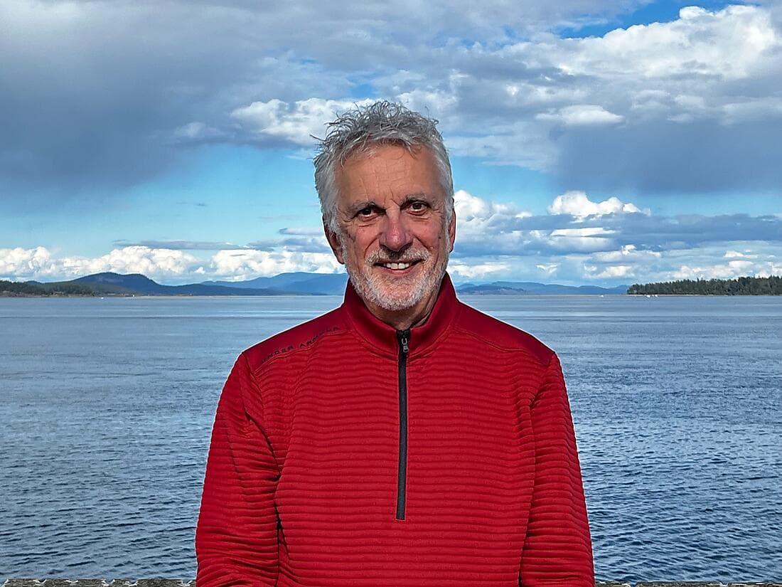 ER300825 SJP London-Lisbon Peter Bobrowsky photo UPDATED 241107.jpg