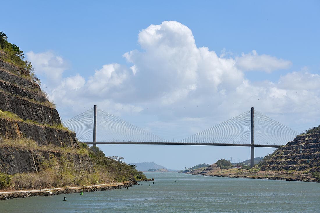 DISCOVER PANAMA CITY (1 NIGHT)