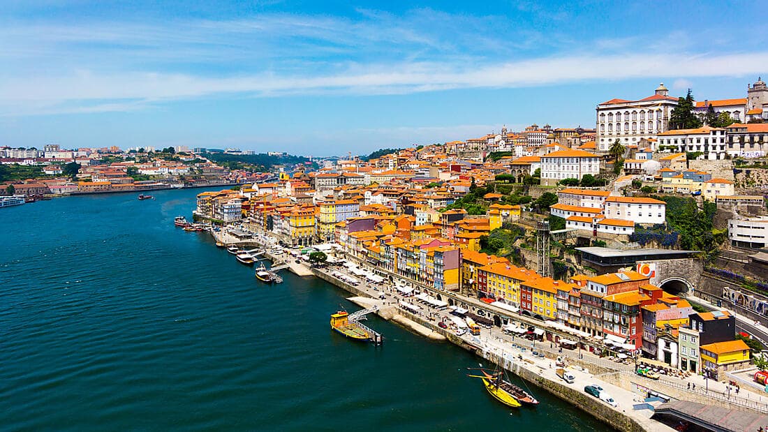 Befestigte Städte am Atlantik und die Iberische Halbinsel