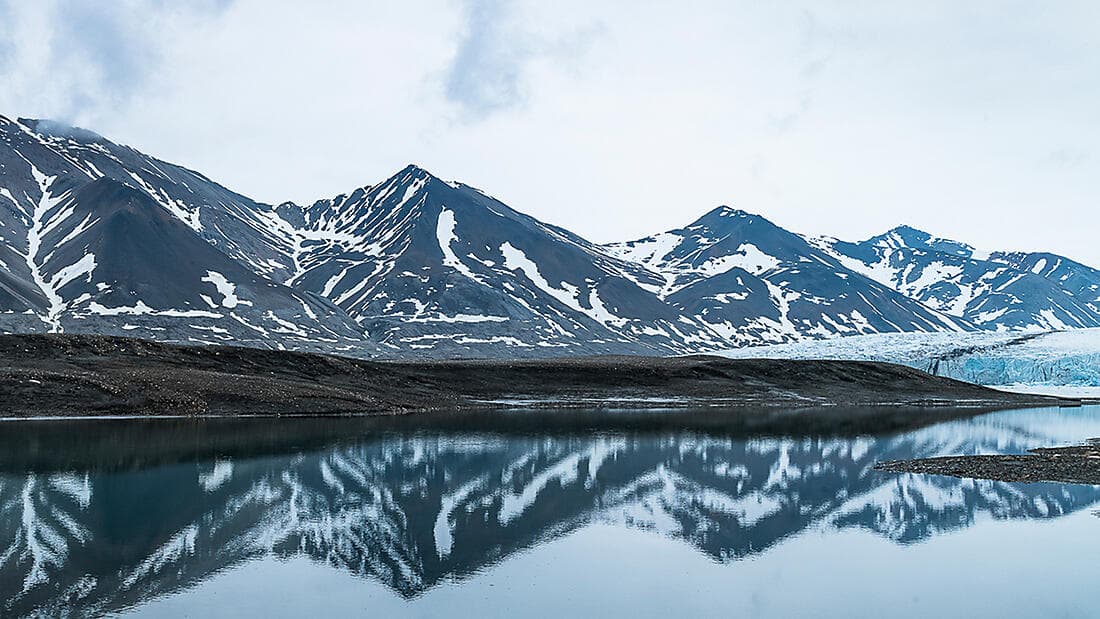Spitzbergens Fjorde und Gletscher