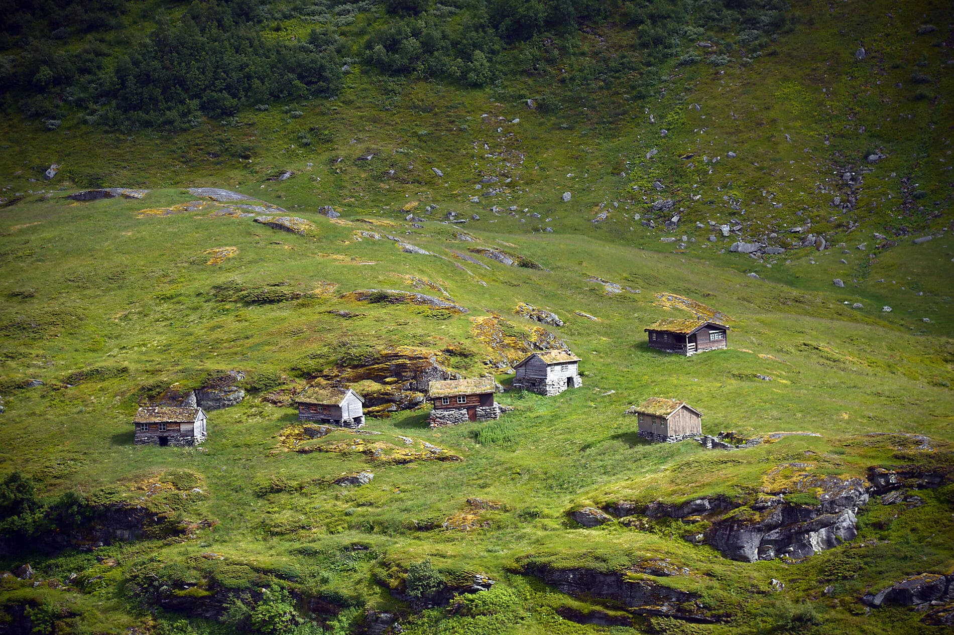 Skandinavische Städte und norwegische Fjorde