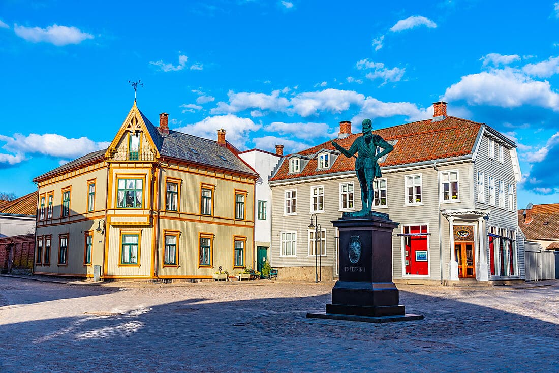 Discover Fredrikstad (1night)