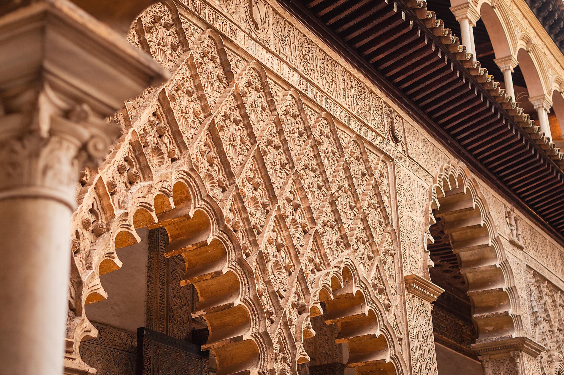 Vulkaninseln und historische Städte im Nordatlantik