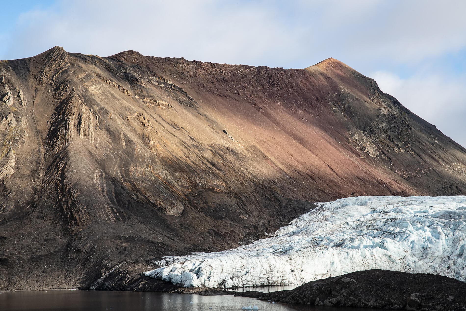 Arktis-Abenteuer von Spitzbergen nach Island 