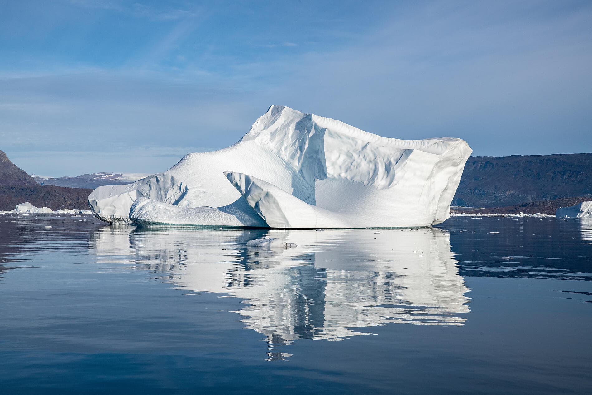 Der geografische Nordpol und die Ostküste Grönlands 