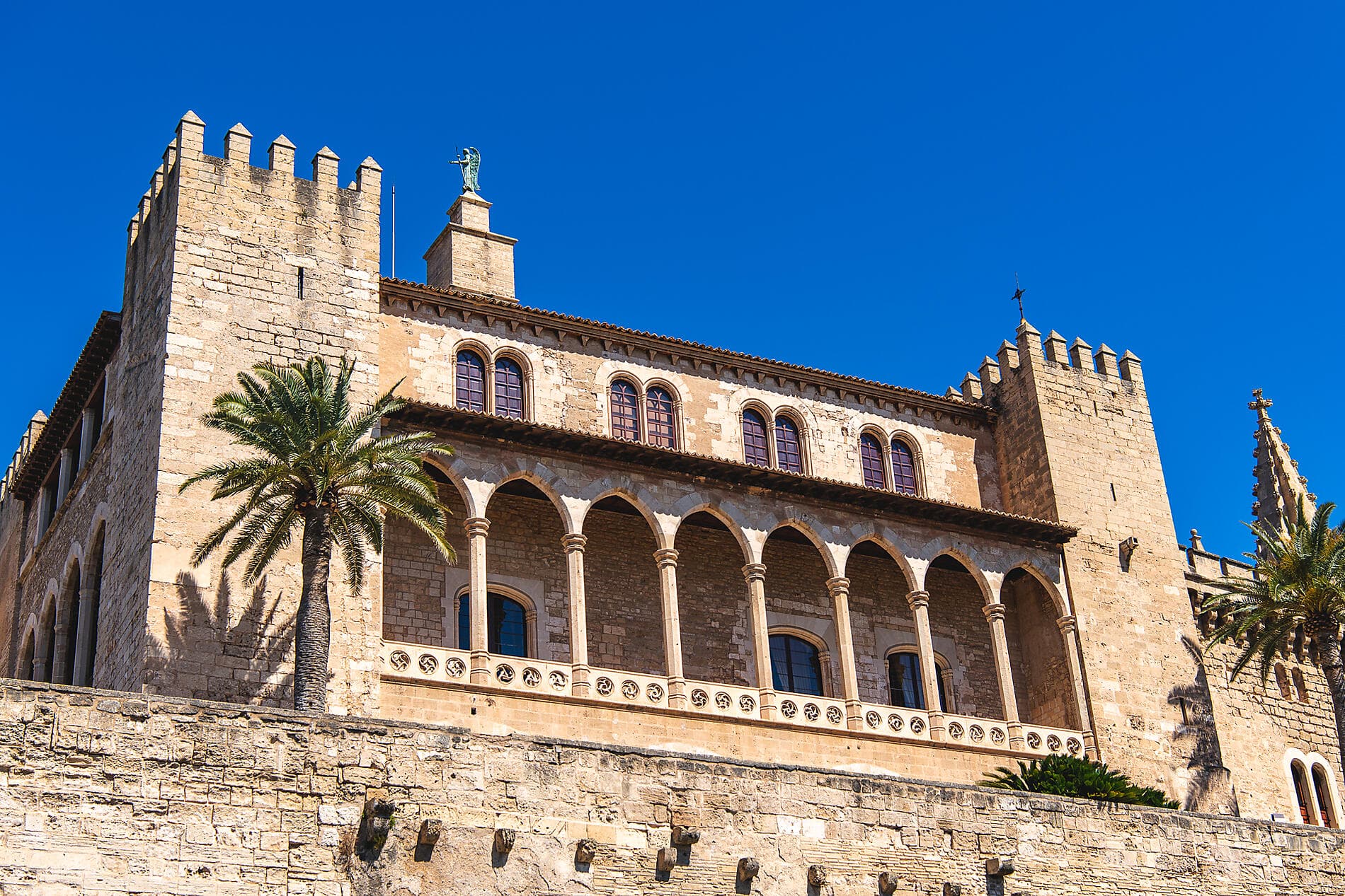 Sardinien und die Balearen 