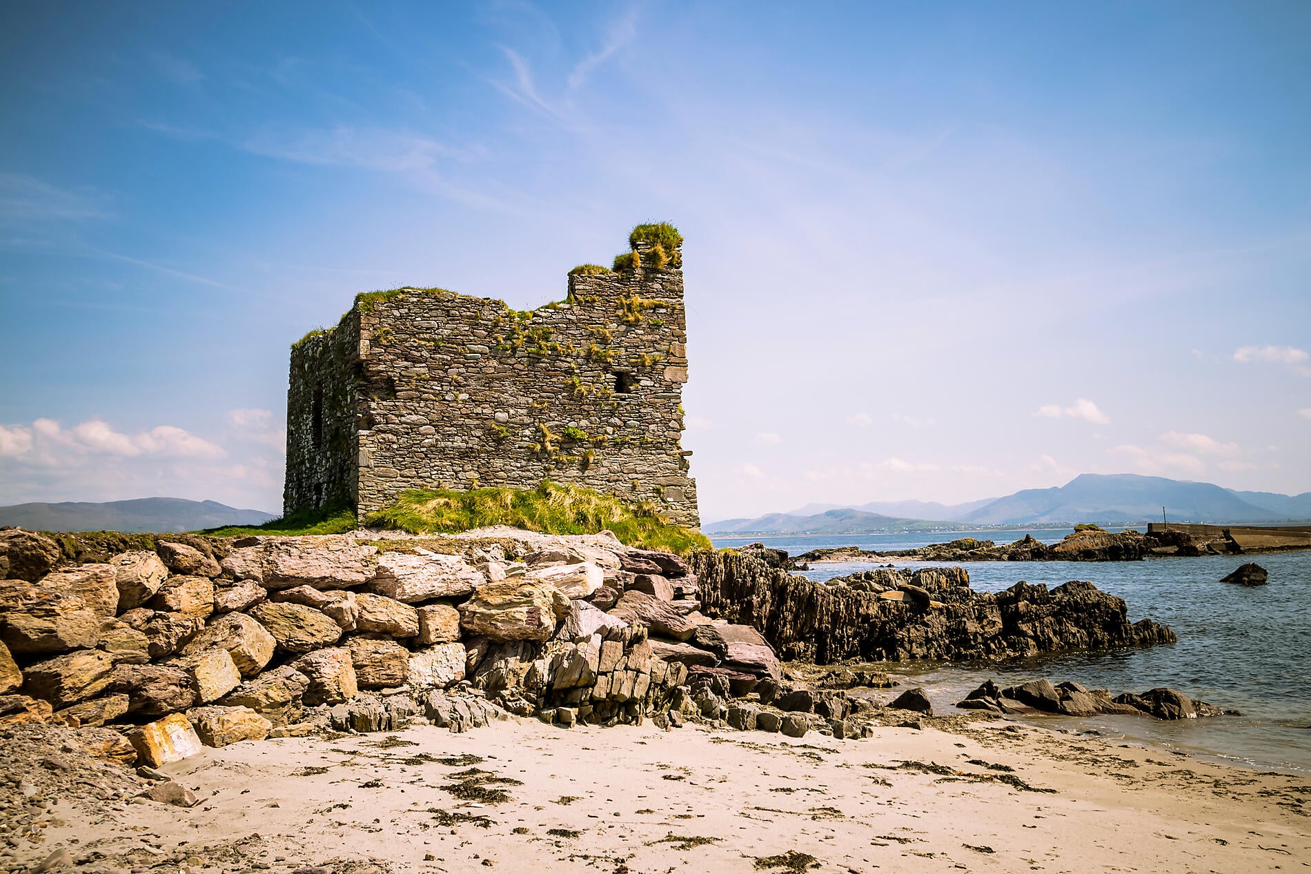 AdobeStock_222189080_Ballinskelligs.jpeg