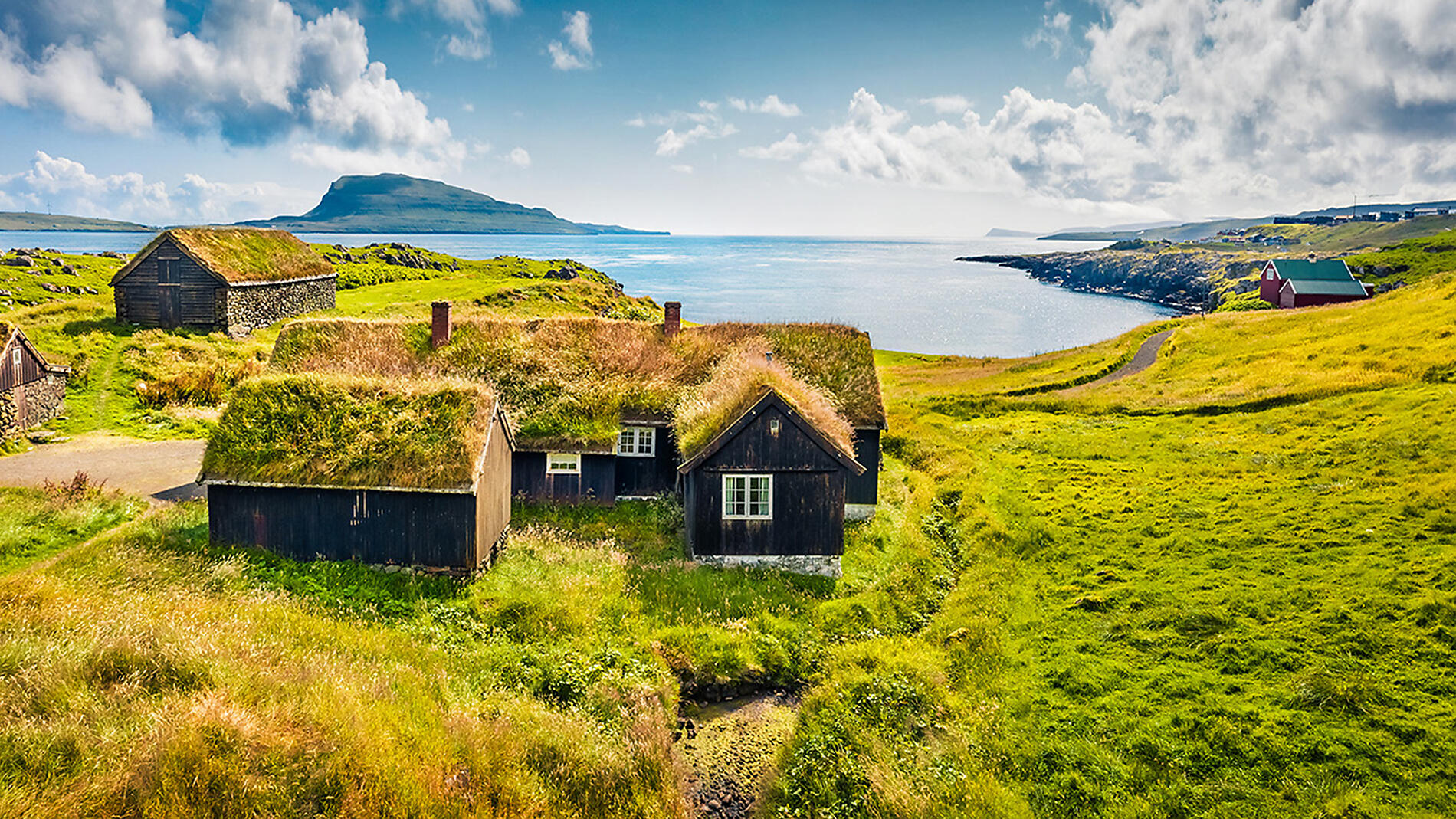 Wilde Landschaften in Schottland, auf den Färöer und Island Wilde Landschaften in Schottland, auf den Färöer und Island
