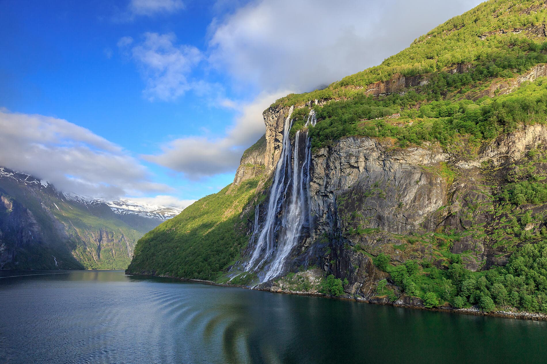 Kreuzfahrt durch die Norwegischen Fjorde – mit Smithsonian Journeys