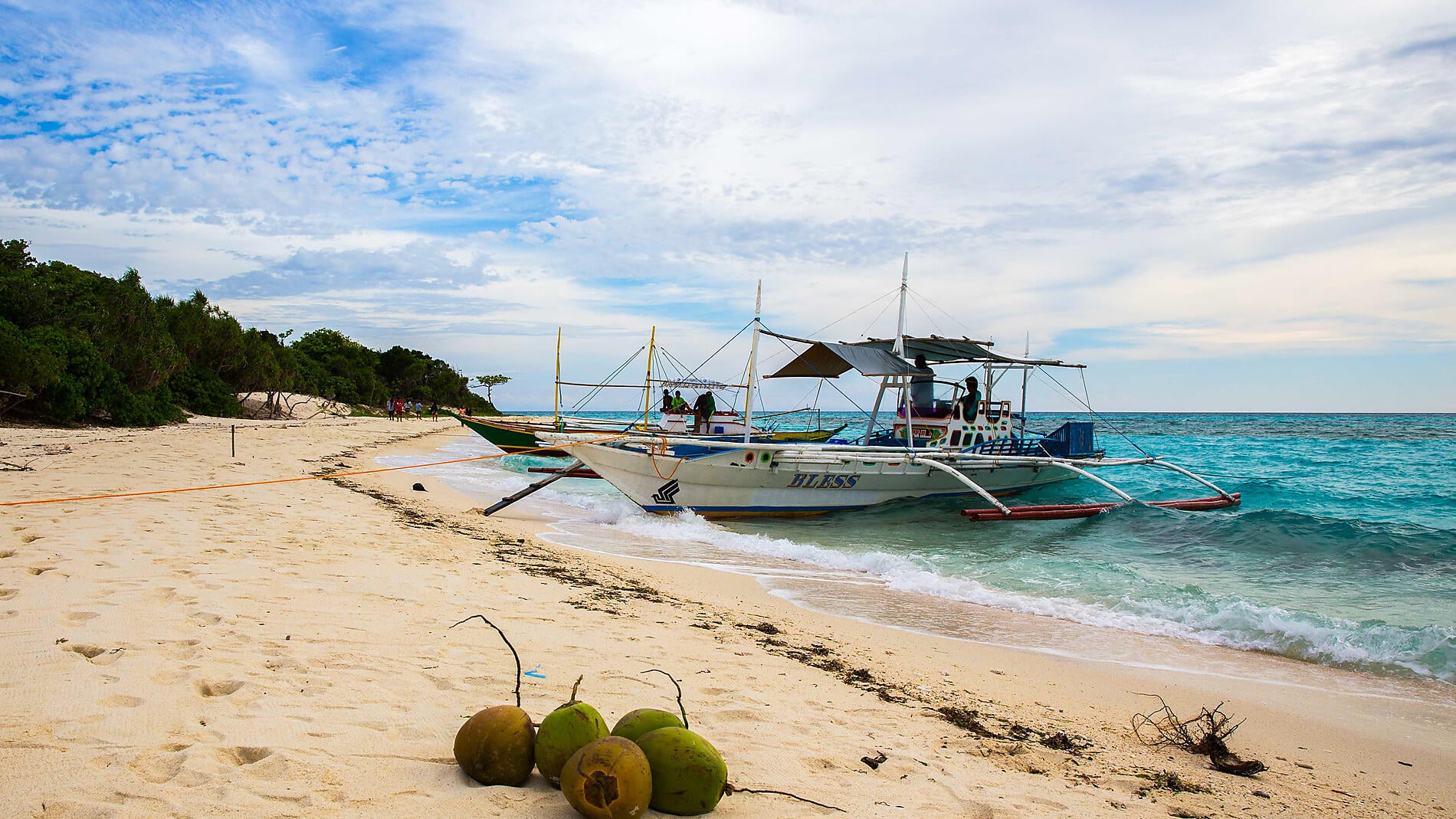 Abenteuer Philippinen, zwischen unberührten Inseln und wilden Küsten Abenteuer Philippinen, zwischen unberührten Inseln und wilden Küsten