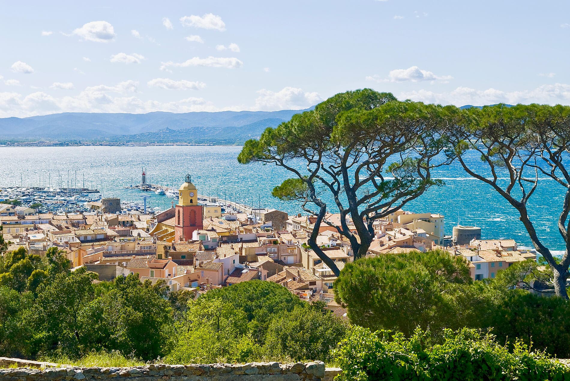 Die Côte d‘Azur unter den Segeln der Le Ponant