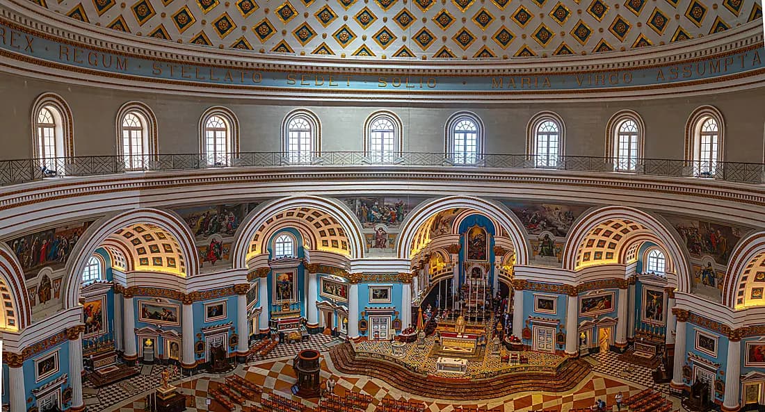 Mosta Basilica Visit & Palazzo Parisio